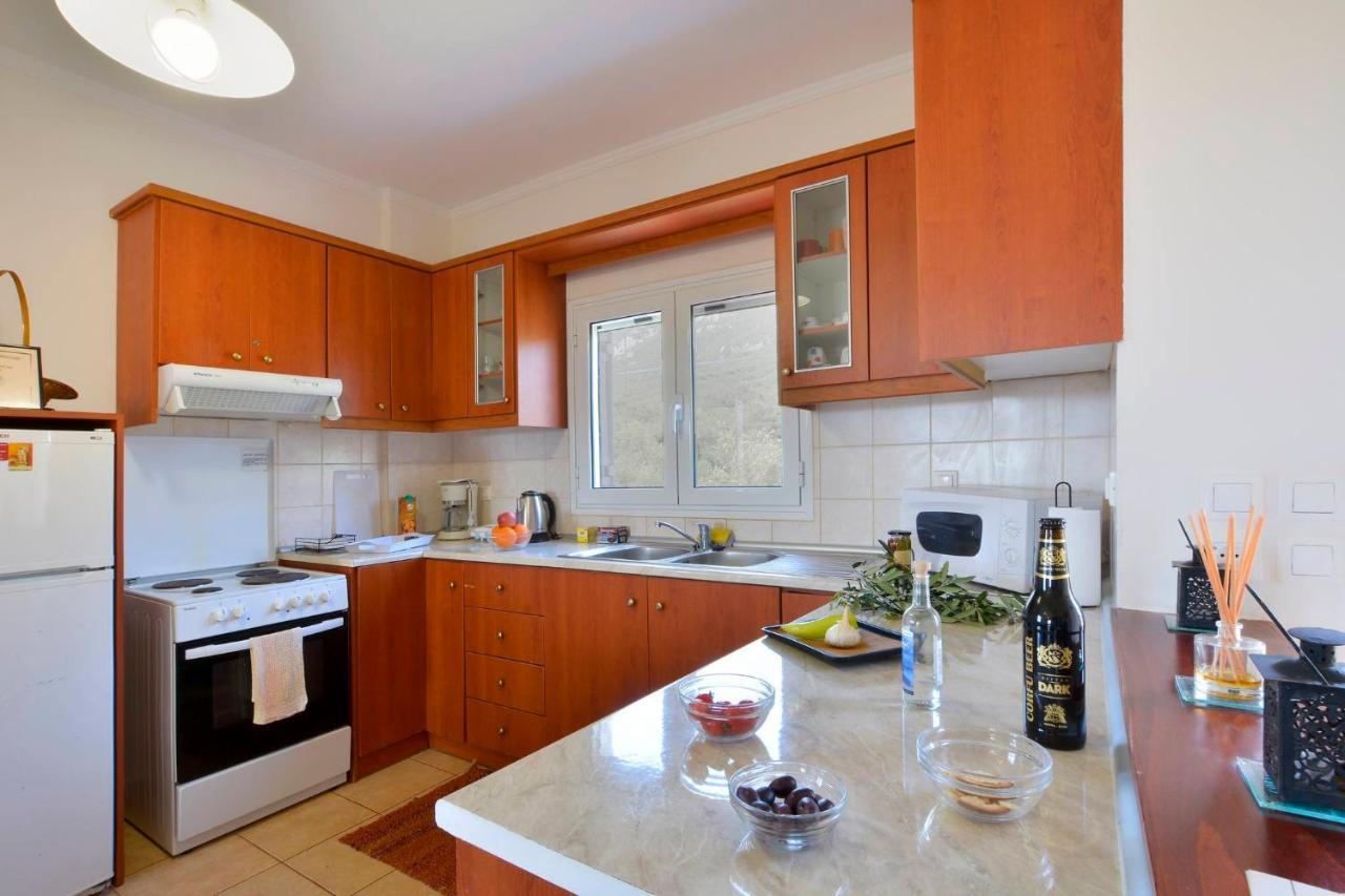 Ferienwohnung Giokos Ágios Matthaíos Exterior foto